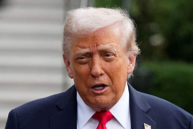 NBC: Трамп все чаще жалуется на уязвимость Канады перед Россией и Китаем