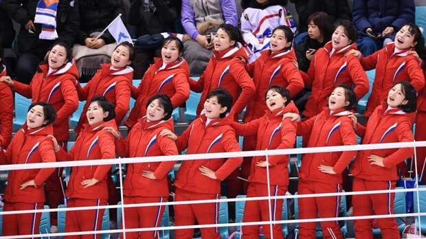Мы не забыли и про северкорейскую группу поддержки баскетбол, группы поддержки, девушки, красивые девушки, подборка, спорт, хоккей