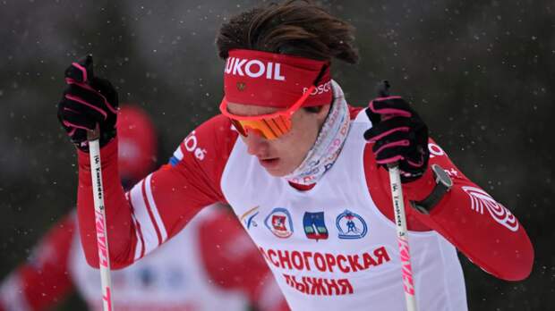 Коростелёв финишировал восьмым в масс-старте на Кубке мира в Гомсе