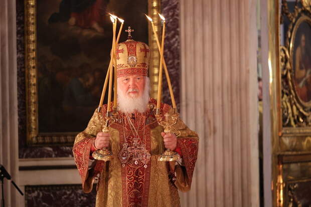 Патриарх Кирилл заявил, что Россия удерживает развитие безбожия