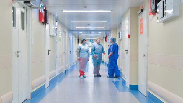 Омбудсмен рассказала о состоянии ребенка, на которого напал незнакомец в Шереметьево