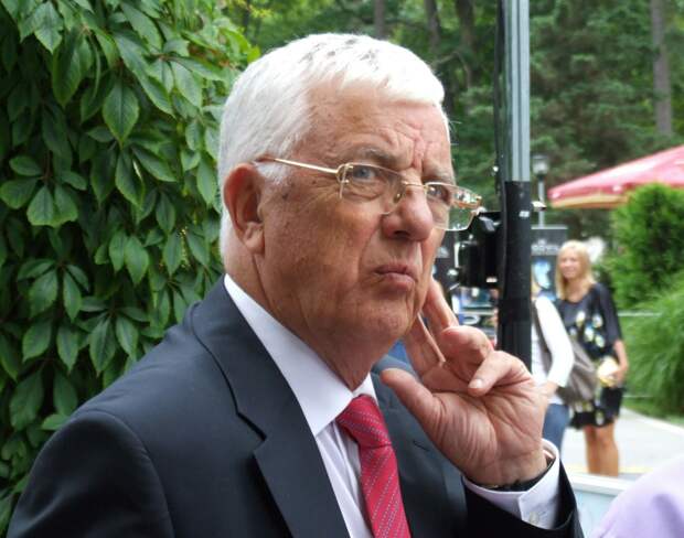 Раскрыто состояние Раймонда Паулса после операции