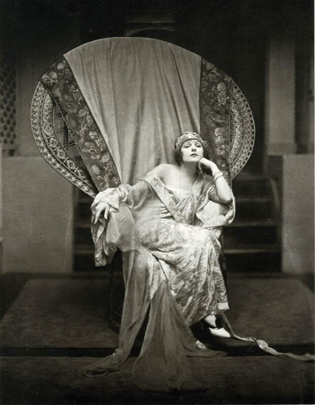 Silent Film Star Norma Talmadge || Allegory of Vanity