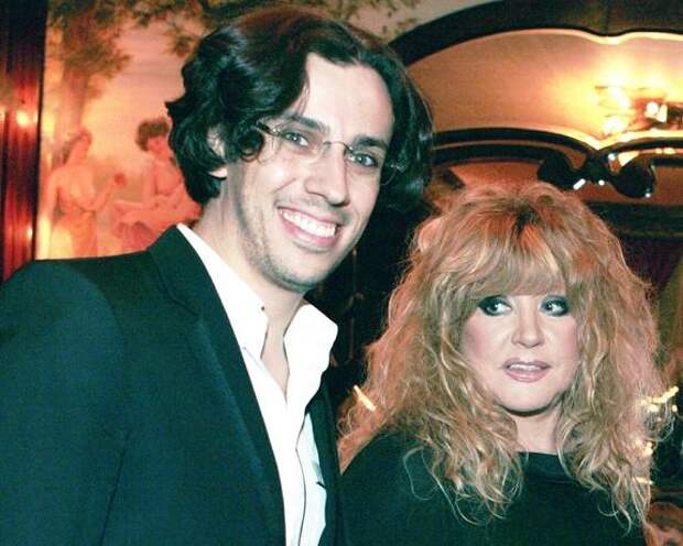 Адвокат Бенхин не согласился со слухами о «фиктивности» брака Пугачевой и Галкина