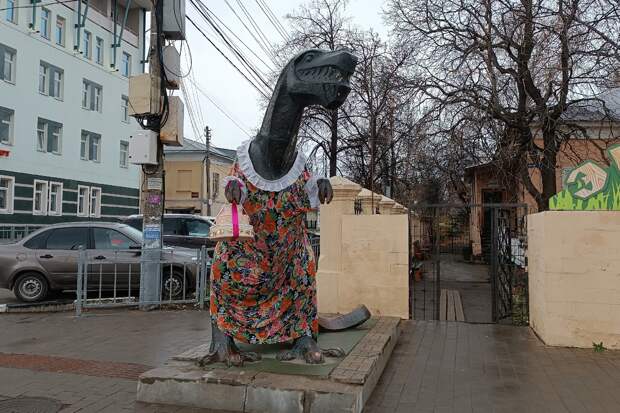 Серпентина Юрьевна из тульского экзотариума отпраздновала 36-й день рождения