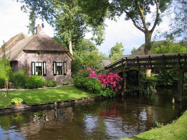 Giethoorn22 Giethoorn22 Гитхорн: деревня, где нет дорог