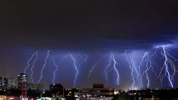 lightnings04 800x449 13 самых красивых молний со всего света