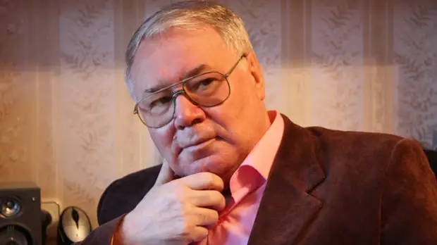 Политолог Форманчук: Россия должна защитить мир от вируса украинского национализма