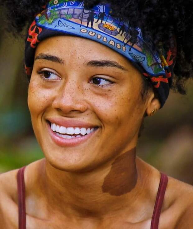 Smiling Lauren - Survivor Season 44 Episode 12