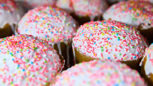 Московские пекари изготовят около пяти миллионов куличей к Пасхе