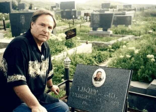 «Я тебя убью!»: как 10-летний Родион Нахапетов встретил отца-призрака, пережил детдом и спас 300 чужих жизней