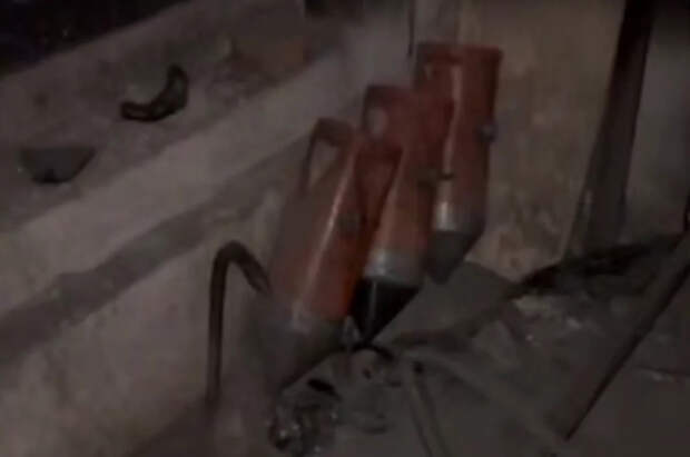 МВД показало видео с арсеналом авиабомб, брошенным ВСУ в Димитрове