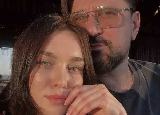 «Я сразу переехала, сейчас хотя бы частично в безопасности…»: жена Виктора Логинова сбежала от актера из-за угроз