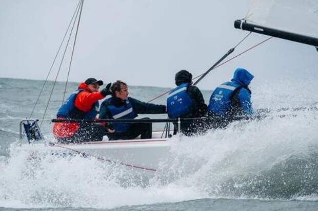 В Сочи стартовал Tenzor Elite Cup — в память о легенде советского парусного спорта