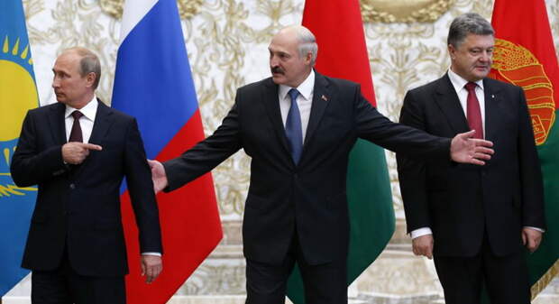 Лукашенко готов ввести 10 тысяч белорусских военных в Донбасс