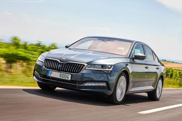 Что получит обновленный Skoda Superb для России