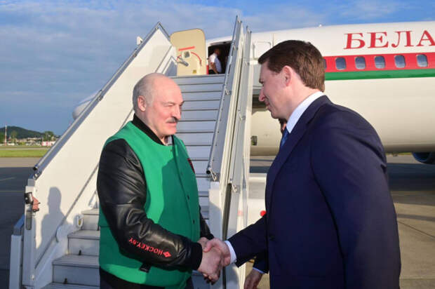 Лукашенко прилетел в Сочи на встречу с Путиным: важный межгосударственный диалог