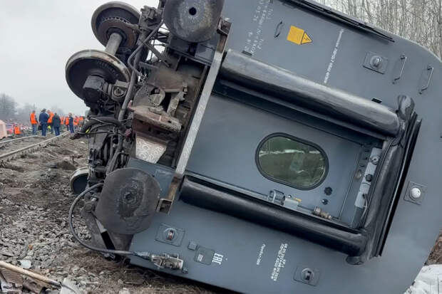 Названа предварительная причина схода вагонов поезда под Ульяновском