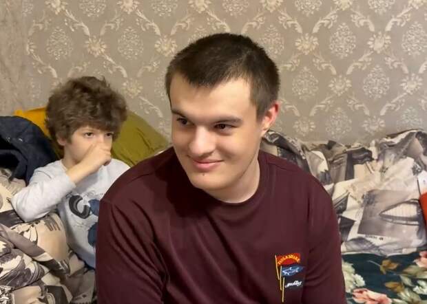 Жителю Каспийска Шамилю подарили квартиру за спасение 23 человек от наводнения