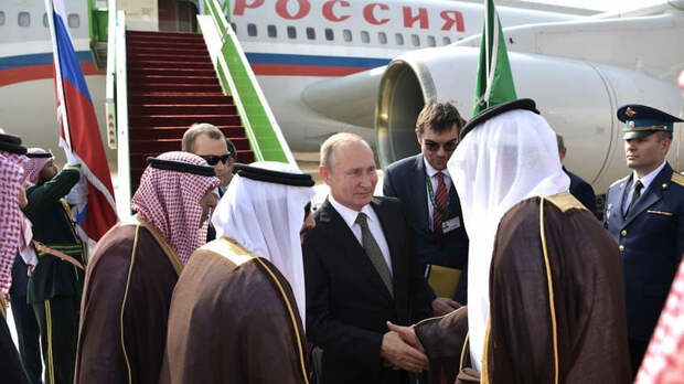 В Саудовской Аравии Владимира Путина ожидал по-настоящему королевский приём