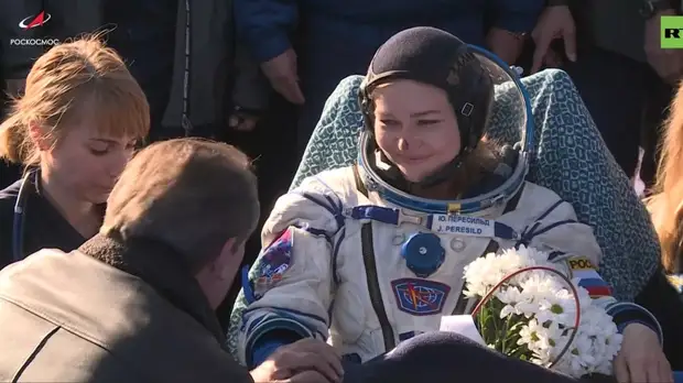 «Союз МС-18» с киноэкипажем вернулся на Землю