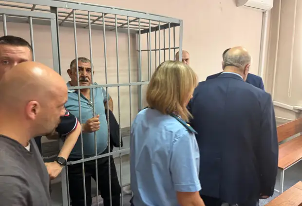 В Азербайджане уже сравнивают Россию с Германией 30-х и призывают сжечь посольство