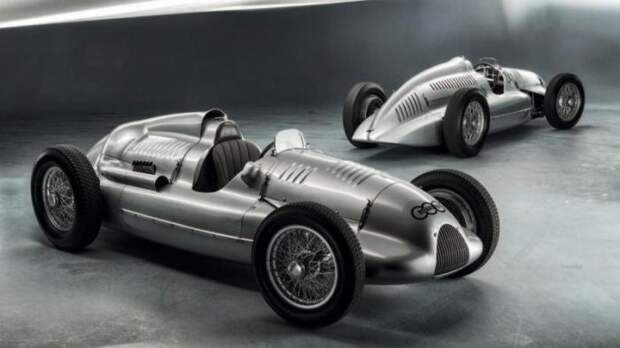 Audi Rosemeyer - концептуальный суперкар 2000 года