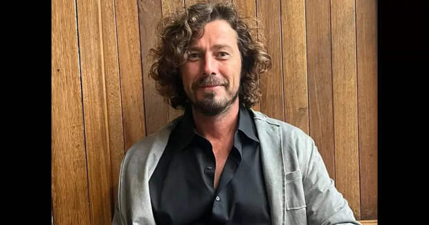 Поздравление от бывшей девушки Даши Жуковой и отдых в пабе: Марат Сафин отметил 45-й день рождения