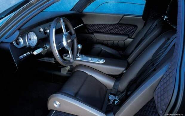 Audi Rosemeyer - концептуальный суперкар 2000 года