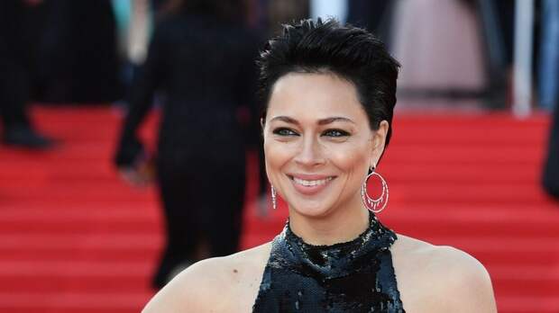 «Ничего нового я вам не скажу»: Настасья Самбурская рассекретила секрет своей стройности