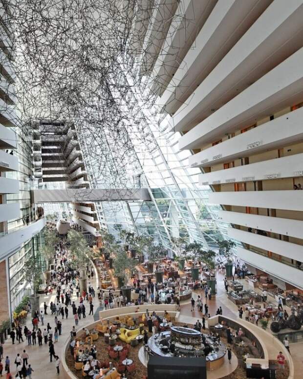 Гостиница в Сингапуре с бассейном на крыше. Marina Bay Sands. Фото