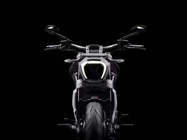 Ducati XDiavel – супербайк для бесконечной дороги