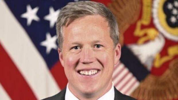 В колоде Белого дома он находится где-то между валетом и десяткой американский мирный план по украине шум для медиапомоек