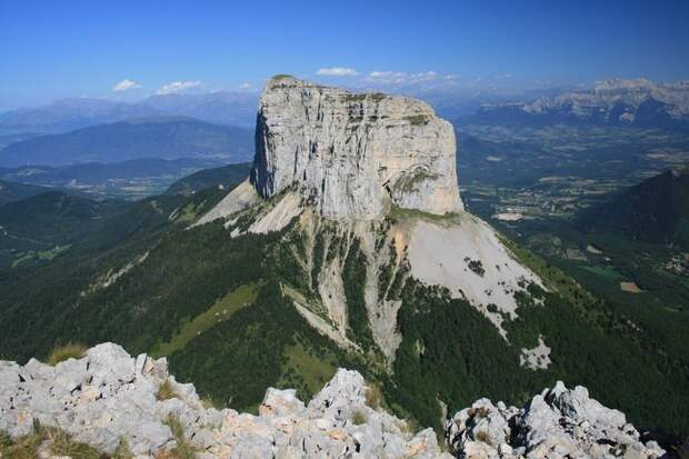 Одинокая вершина Mont Aiguille горы, франция, природа,