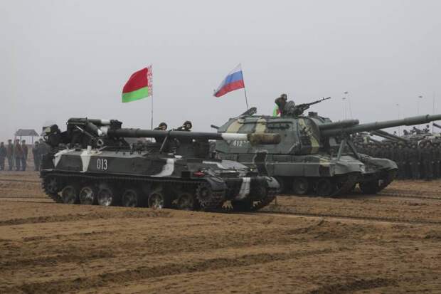 ВСУ считают, что до 15 тысяч белорусских военных готовы принять участие в СВО