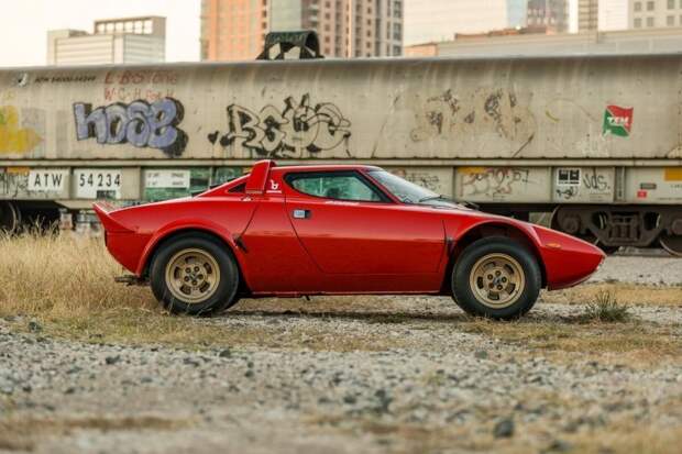 Lancia Stratos HF Stradale — Легенда ралли за полмиллиона долларов