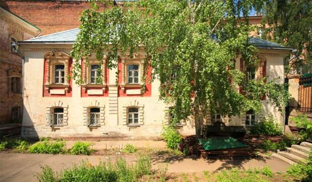 Настоятельский корпус Богоявленского монастыря будет отреставрирован
