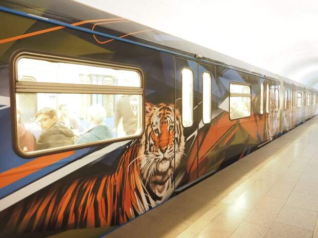 Свыше миллиона пассажиров Серпуховско-Тимирязевской линии узнали больше о проблеме исчезновения тигров Фото: Ирина Лаповок