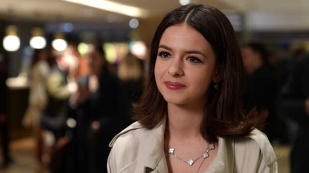 «Дайте детям ошибаться»: актриса Аля Майер о воспитании