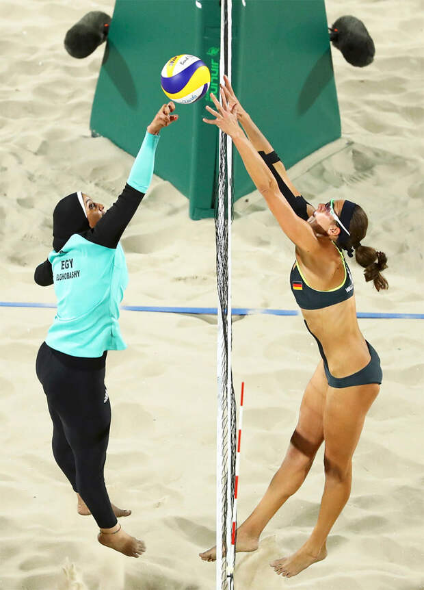 best-reuters-photos-2016-24-585795d8e5c0e__880