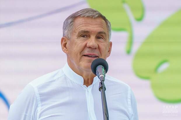 Минниханов поздравил ветеранов Афганистана с 37-й годовщиной вывода войск