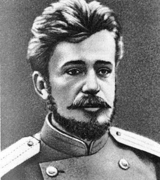 Почему неказистые кирзовые сапоги стали самой популярной обувью в СССР