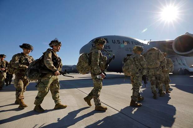 WP: США перебрасывают около десяти тысяч военных на Ближний Восток