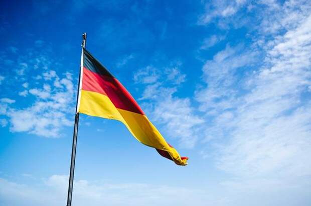 МИД ФРГ: Германия отзывает для консультаций своего посла в России
