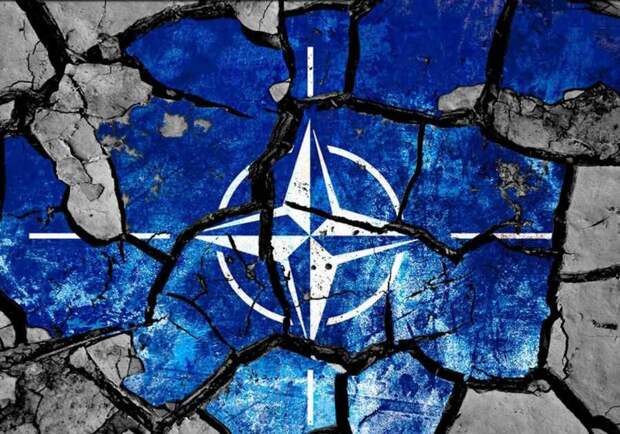 Конфликт на Украине разделил членов НАТО на три лагеря