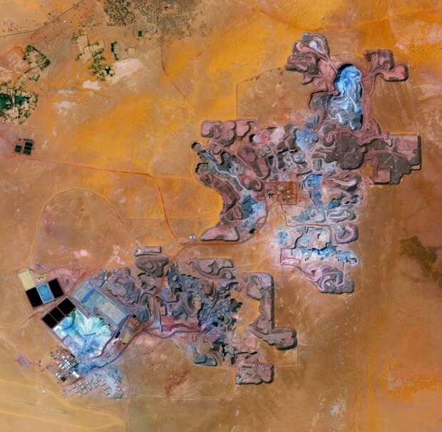 Урановый рудник в Арлитте, Нигер вид сверху, изменения, планета, последствия, фото, человек