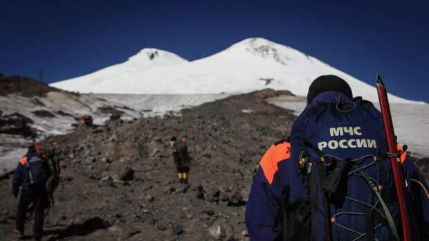 В МЧС сообщили об обнаружении в горах Кабардино-Балкарии тела альпиниста