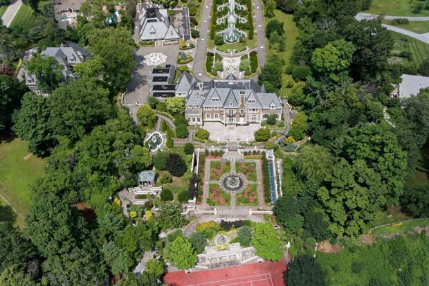 Как выглядит дом миллиардера, эмигрировавшего из СССР, стоимостью 85 миллионов долларов