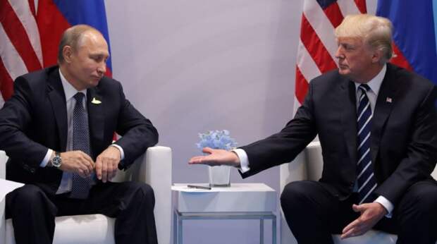 Признать Крым, отменить санкции: Трамп готов на все ради поддержки Путина