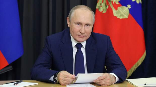 Путин откроет памятник Александру III в Гатчине 
